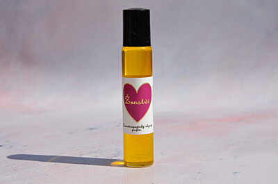 Aromaterapeutický olejový parfém Ženstvo, roll-on 20ml ANDREAQUEEN