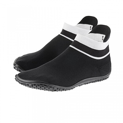 Leguán Sneaker čierna, biely pruh